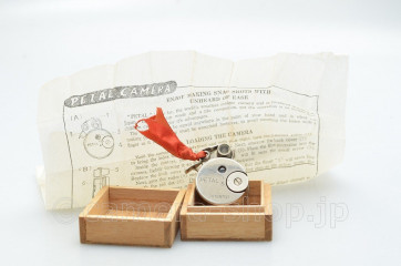subminiature camera with wooden box and instruction